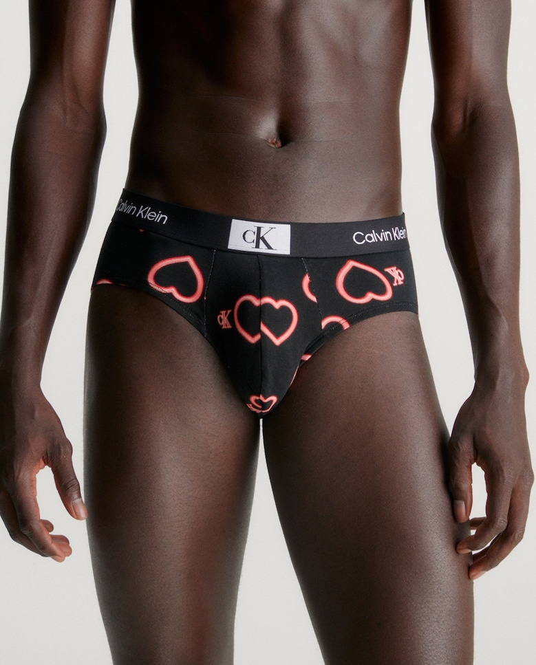 CALVIN  KLEIN  SLIP  NEGRO  CORAZONES  000NB3730A  H1R  T.M