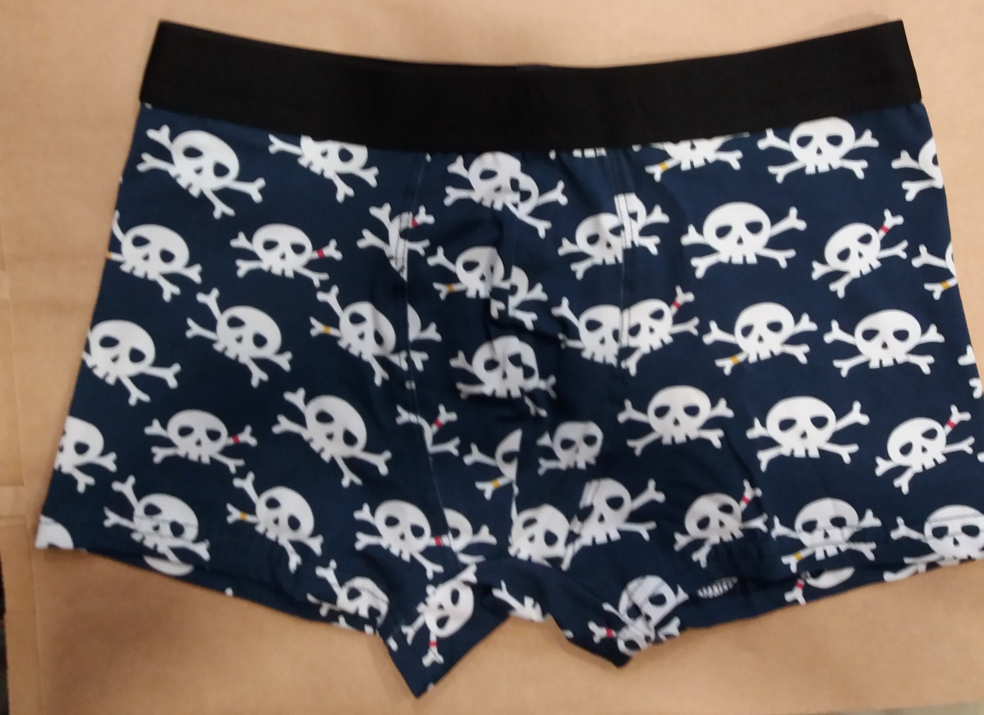 SACHA  BOXER  HOMBRE   ALGODÓN  SA2270   C. CALAVERAS  PIRATA   T. L